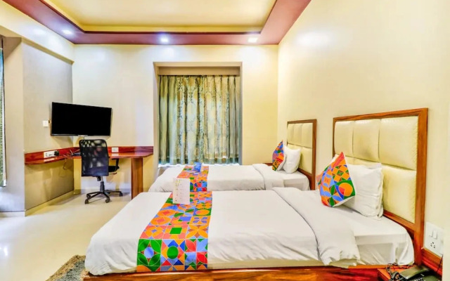Vosiv Suites Kalyani Nagar by FabHotels