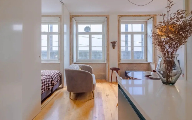 Charming Studio, Ideal for Smaller Groups