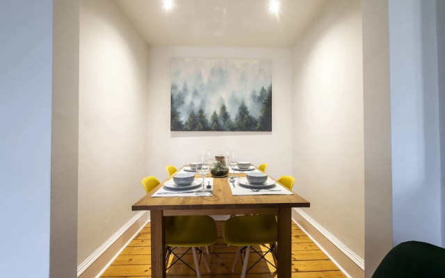 Guestready - Modern Classic Edinburgh Home With Free Parking
