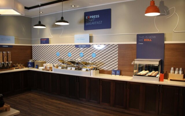 Holiday Inn Express & Suites Spruce Grove - Stony Plain by IHG