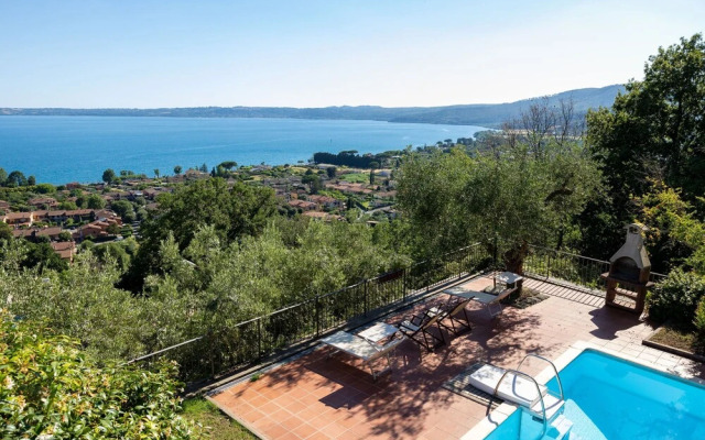 Olivetello - Double With Lake View