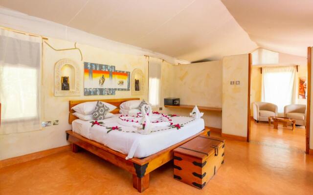 PrideInn Mara Camp & Cottages