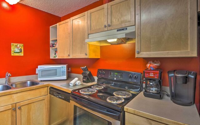 Main St Condo in Tannhauser With Balcony!