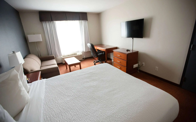 Super 8 by Wyndham Whitecourt