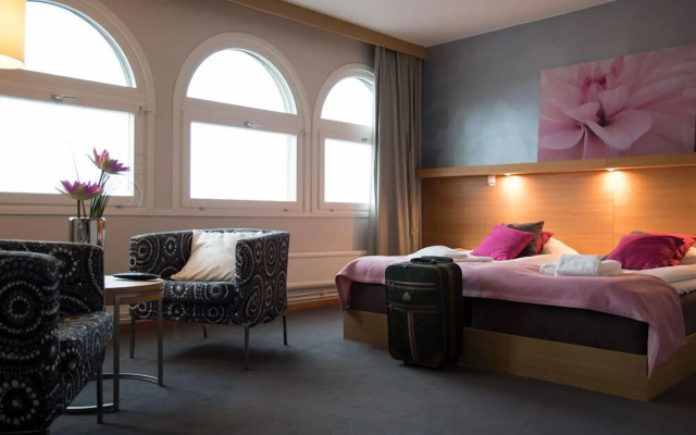 Kumla Hotel