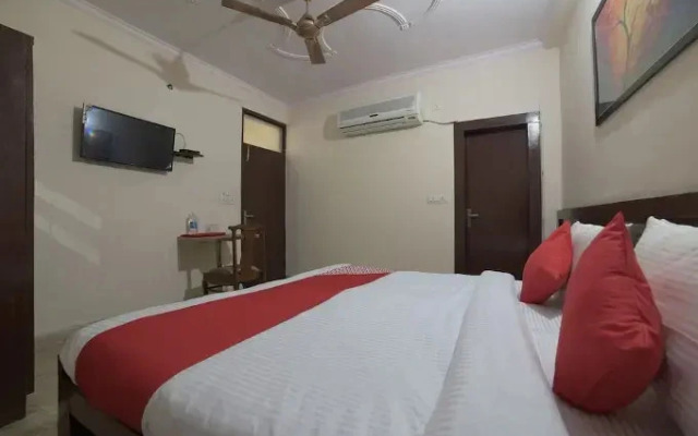 Travel Inn By OYO Rooms