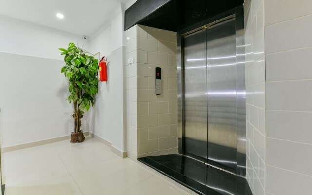 OYO 16532 Anchor House Hotel