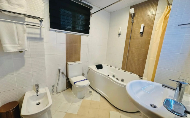Kiev Tower Hotel Apartments