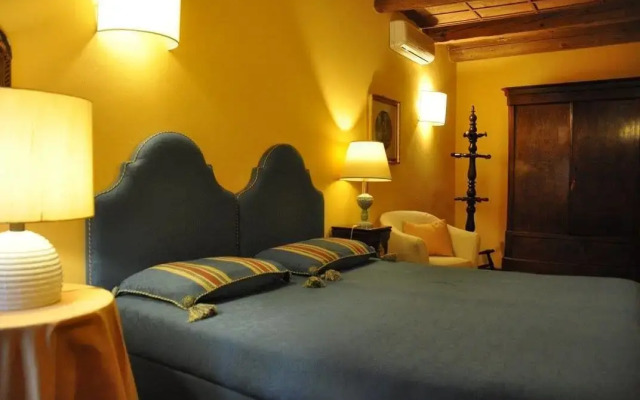 Piazza Nova Guest House