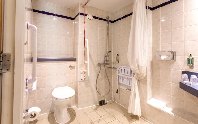 Holiday Inn Express Perth by IHG