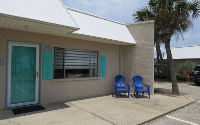 Capri 122 1 Bedroom 1 Bathroom Condo