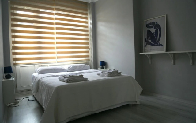 Pleasant and Central Flat in Turkali Besiktas