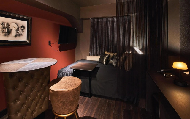 Roppongi Hotel S