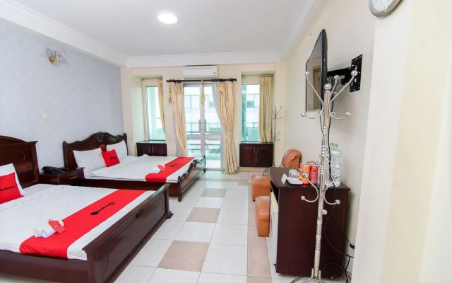 RedDoorz near 23rd September Park