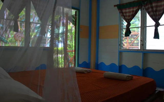 Chill Out Bar and Bungalows