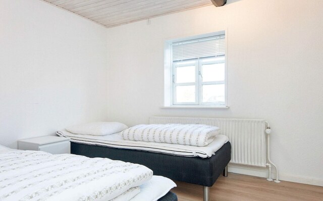 6 Person Holiday Home in Sydals