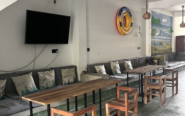 Co-Living Memories Hostel & Restaurant