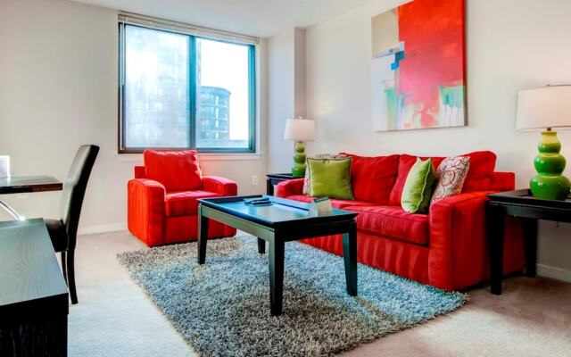 Global Luxury Suites at Spring Hill