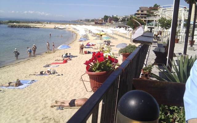 Stunning Apartment With Pool in Ravda, Bulgaria