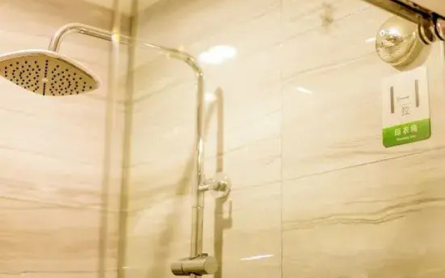 Tongcheng Super 8 Hotel