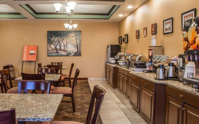 Comfort Inn Naugatuck-Shelton, CT