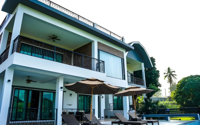 Buraphat Resort