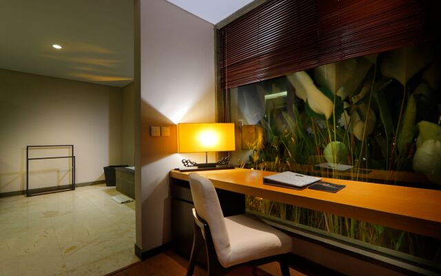 The Bali Bay View Hotel Suites & Villas