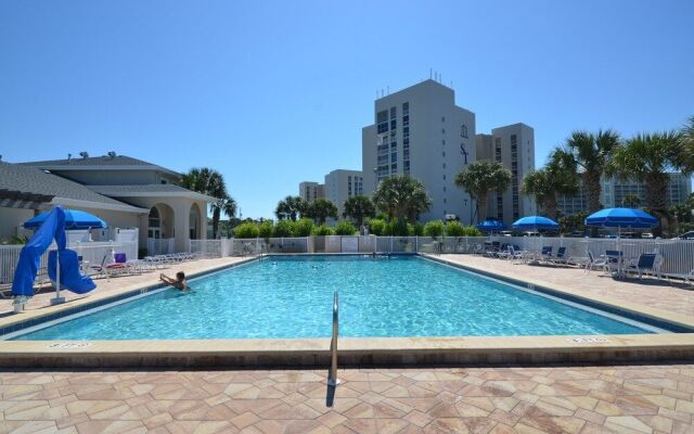 Shoreline 1041 Condo by RedAwning