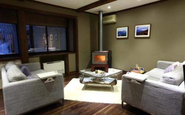 Snowlines Lodge Hakuba
