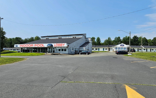 Howard Johnson by Wyndham Woodstock NB