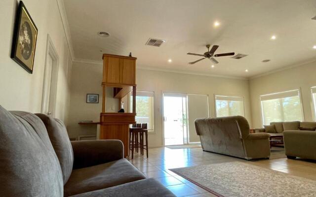 Lambert Estate Retreat