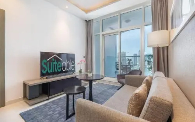 Spectacular Burj Khalifa View Service Apartment