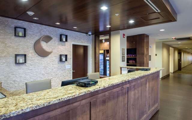 Comfort Suites Denver near Anschutz Medical Campus
