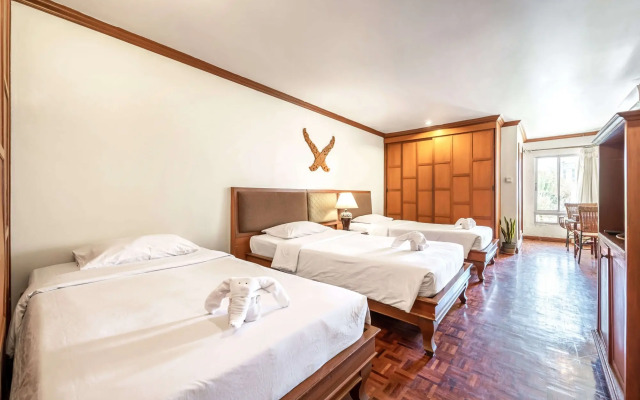 Royal Ivory Sukhumvit Nana