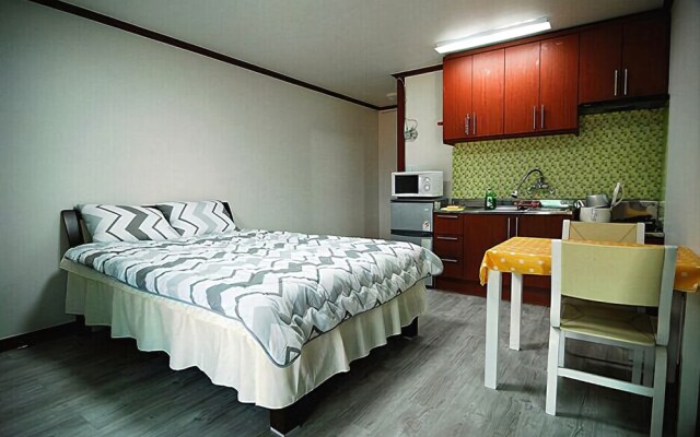Pocheon Pine Hill Pension