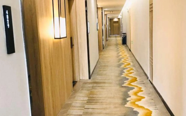 Qingmu selection Hotel (Quanjiao Ronghui Plaza store)