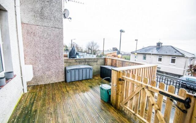 Stunning 2BD Family Retreat Swansea