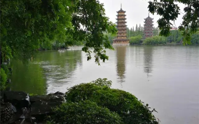 Echarm Hotel Guilin City Center Xiangbi Mountain Scenic Spot