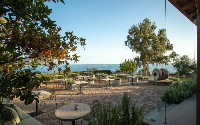 Melitsina Village Hotel