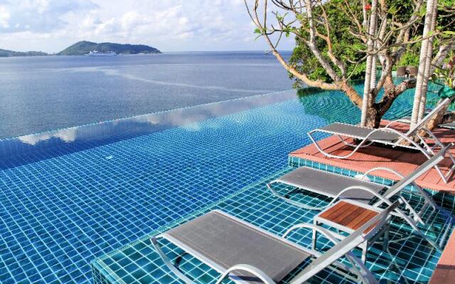U Zenmaya Phuket Resort