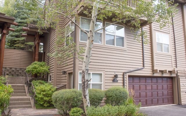 River Ridge 20 - 4 Br Condo