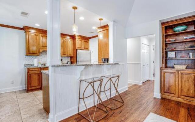 4712 Tennis Club Villa