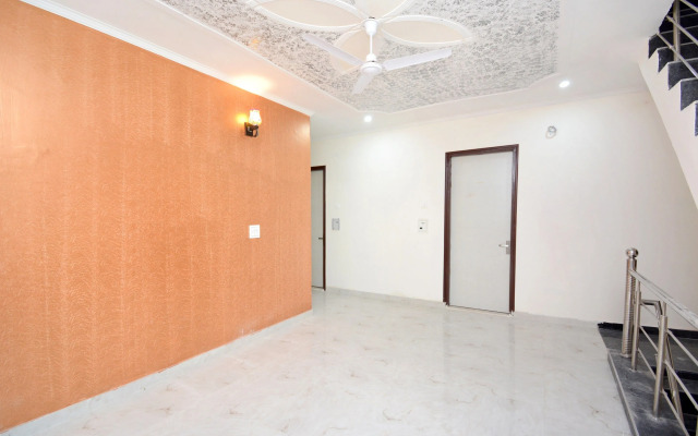 Oyo 29619 R.K. Palace
