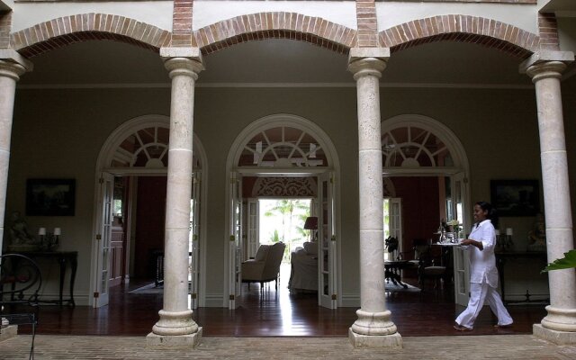 The Peninsula House