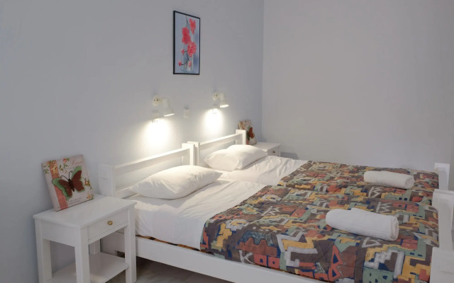 Dialinas Apartments