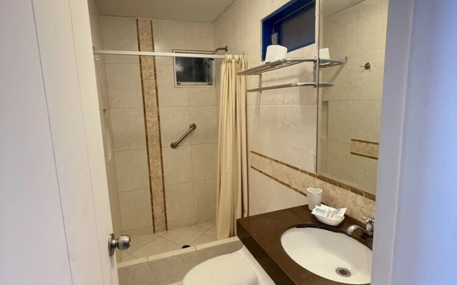 Hotel Puerto Del Sol Mancora