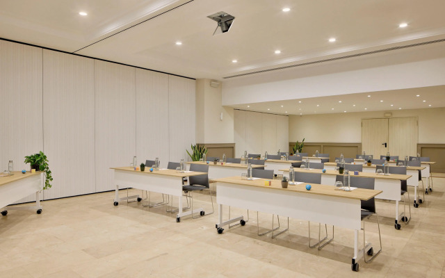 INNSiDE by Melia Barcelona Apolo Hotel