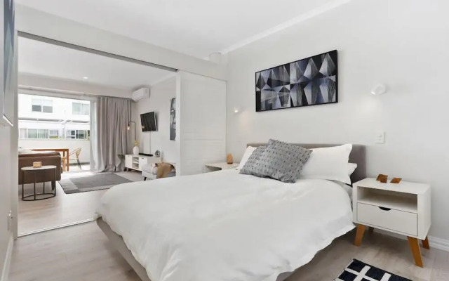 Zodiaks Princes Wharf 1 Bedroom Apartment
