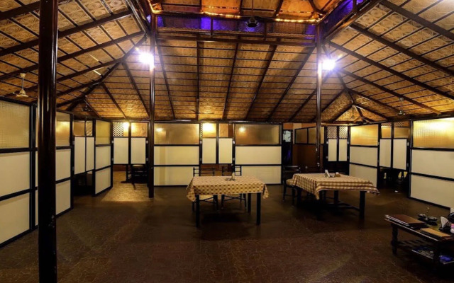 Hotel Ashlesh