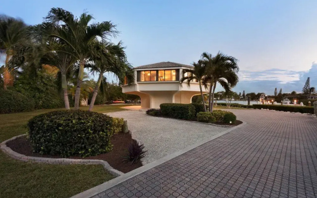 mi casa de Copa D'oro by RedAwning